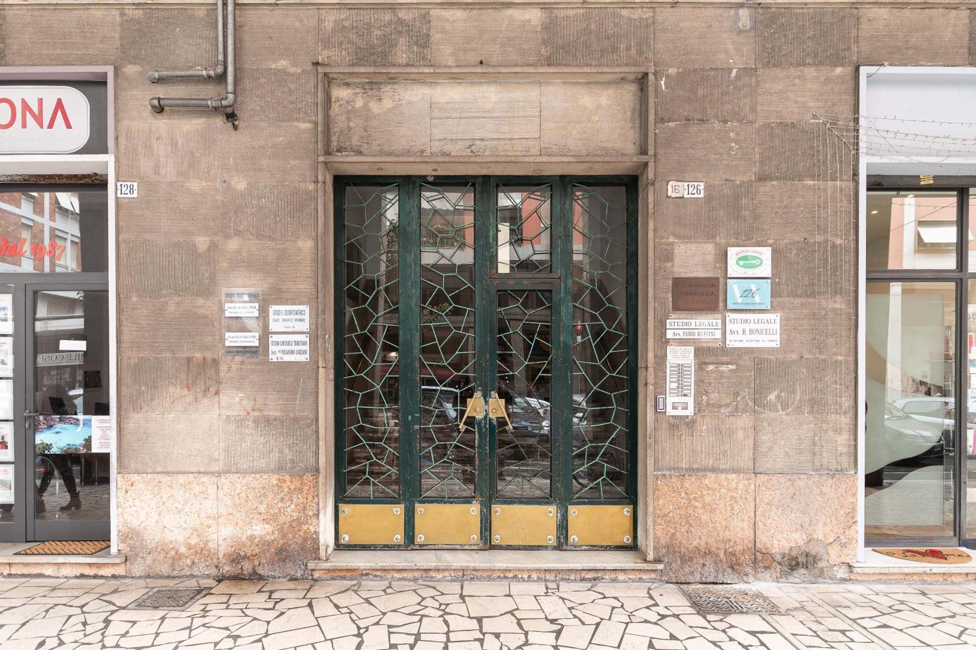 Vittorioveneto126 Bed & Breakfast La Spezia Ngoại thất bức ảnh
